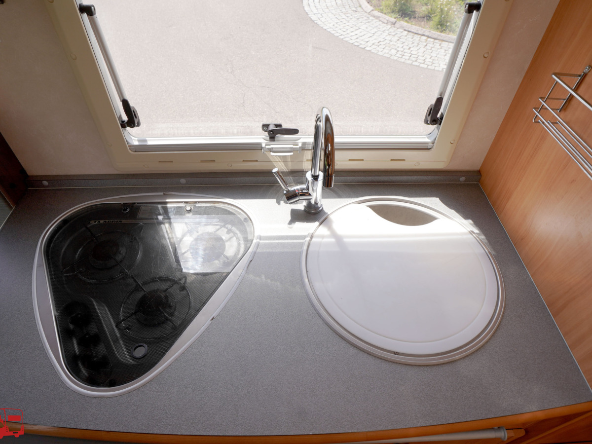 Adria Izola 697 SL Långbäddar Renoveringsobjekt, bild 10 av 42