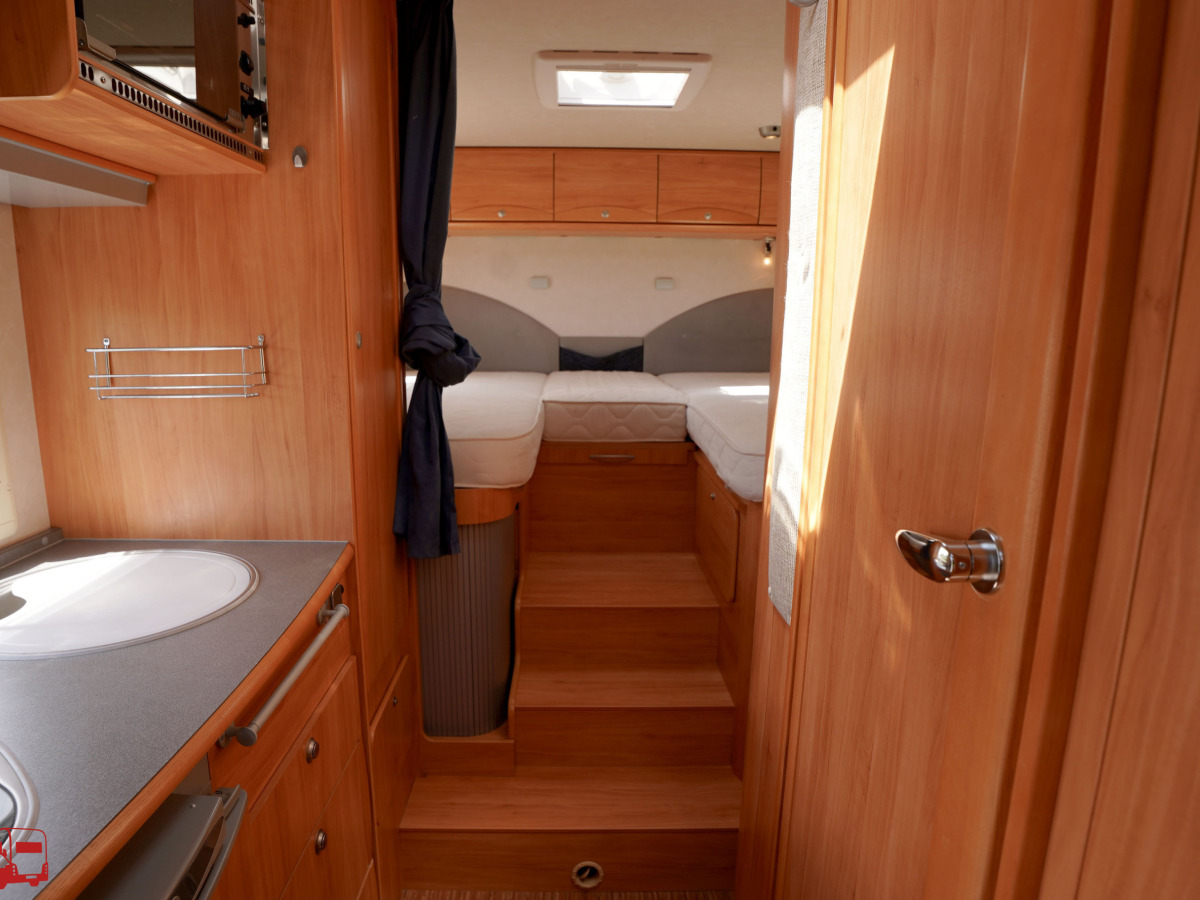 Adria Izola 697 SL Långbäddar Renoveringsobjekt, bild 12 av 42