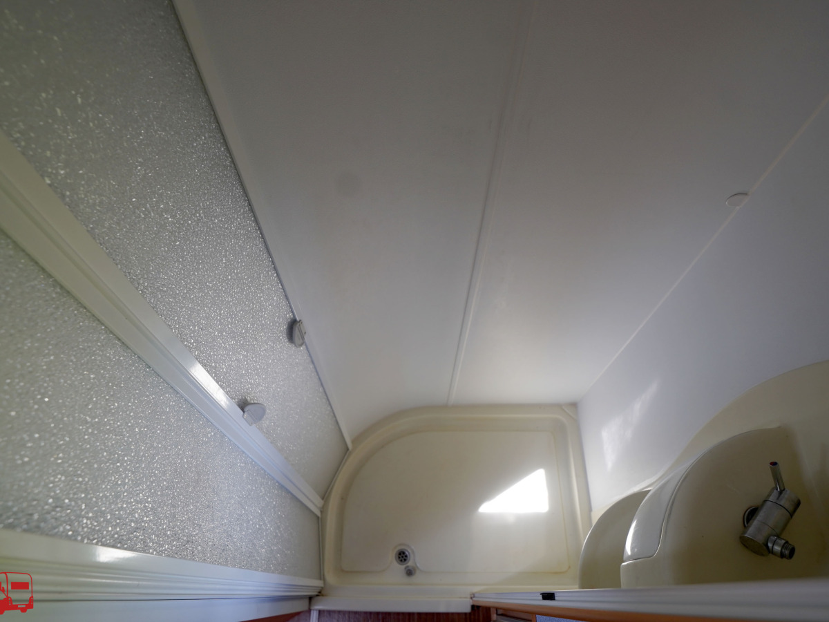 Adria Izola 697 SL Långbäddar Renoveringsobjekt, bild 19 av 42