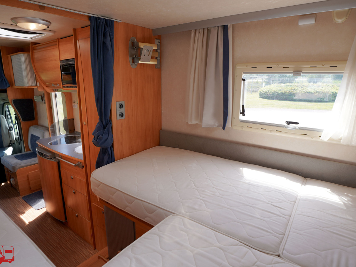 Adria Izola 697 SL Långbäddar Renoveringsobjekt, bild 35 av 42