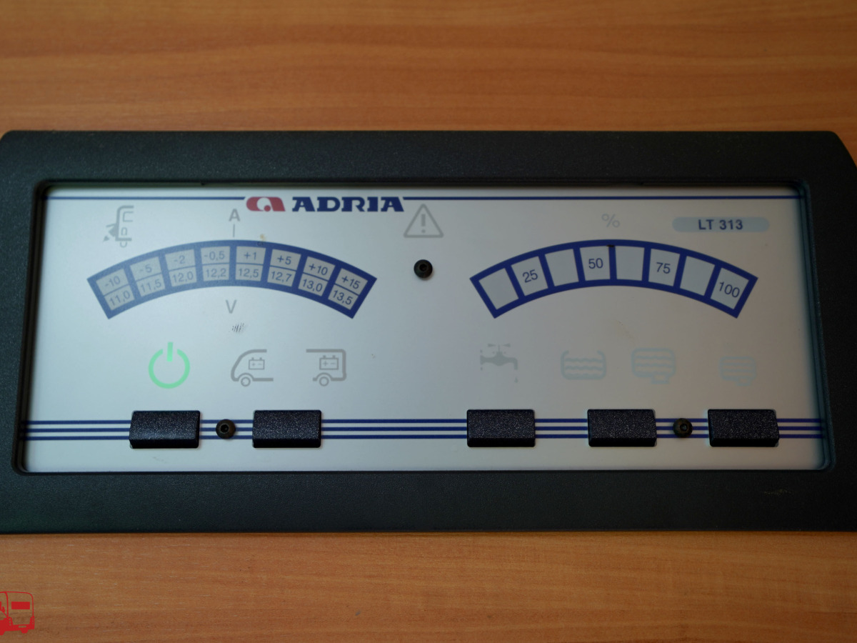 Adria Izola 697 SL Långbäddar Renoveringsobjekt, bild 39 av 42