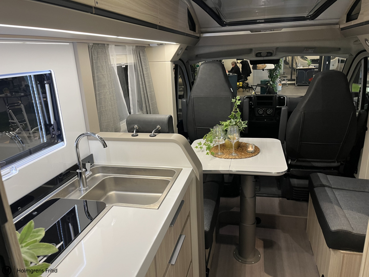 Adria COMPACT DL, bild 4 av 14