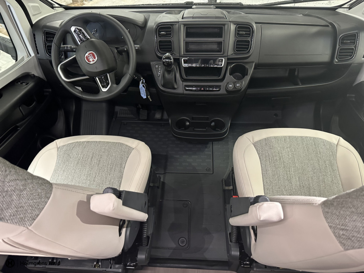 Adria MATRIX SUPREME 670SL, bild 5 av 15