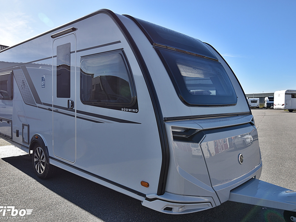 Knaus 540 UE Südwind 60 Years, Långbäddar, bild 1 av 23
