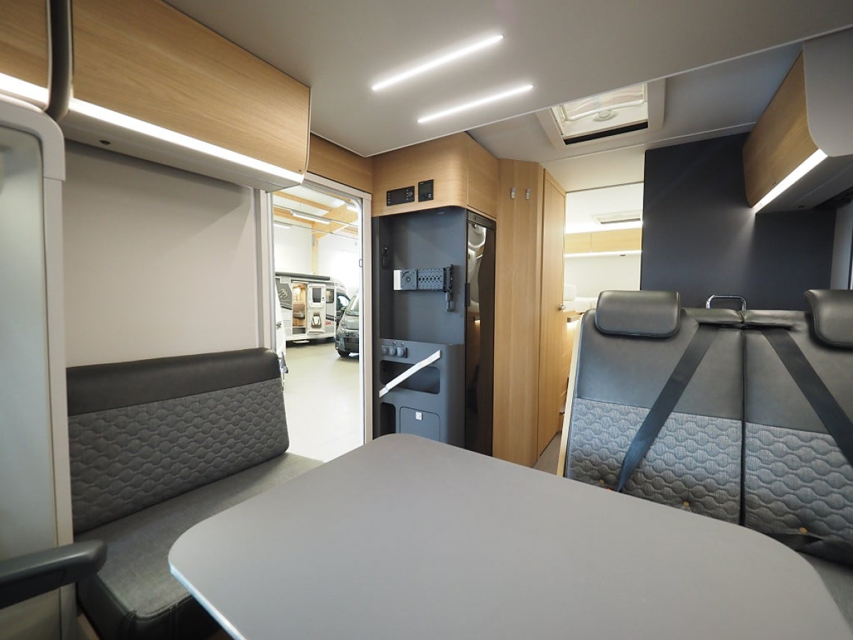 Adria Matrix Axess 670 SL 3500kg I Markis I Cykelställ, bild 10 av 23