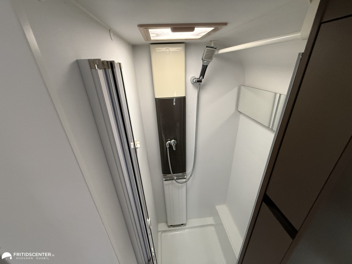 Adria ALPINA 753 HT *ALDE Värme/ Mover / Tält*, bild 31 av 38