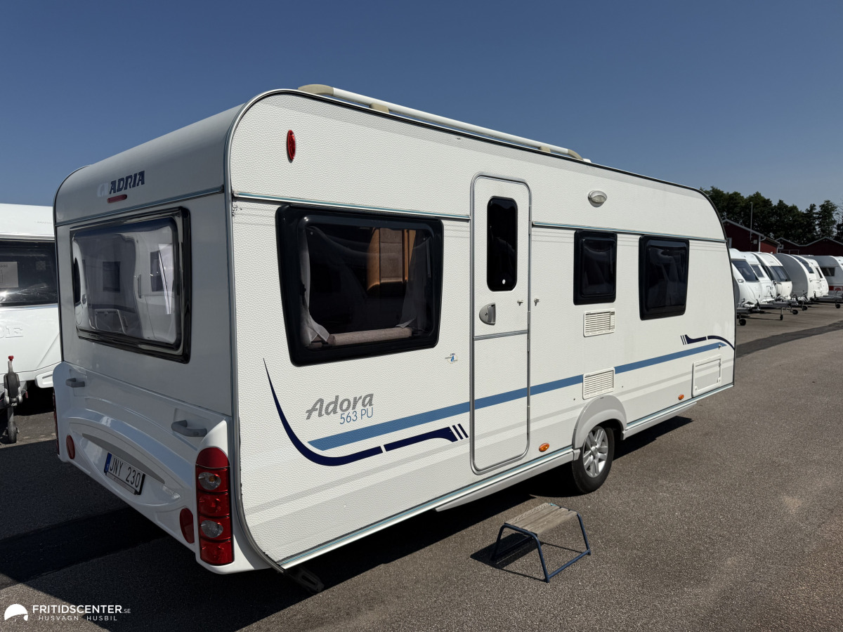 Adria Adora 563 PU *Alde Värme / Queensbed*, bild 23 av 25