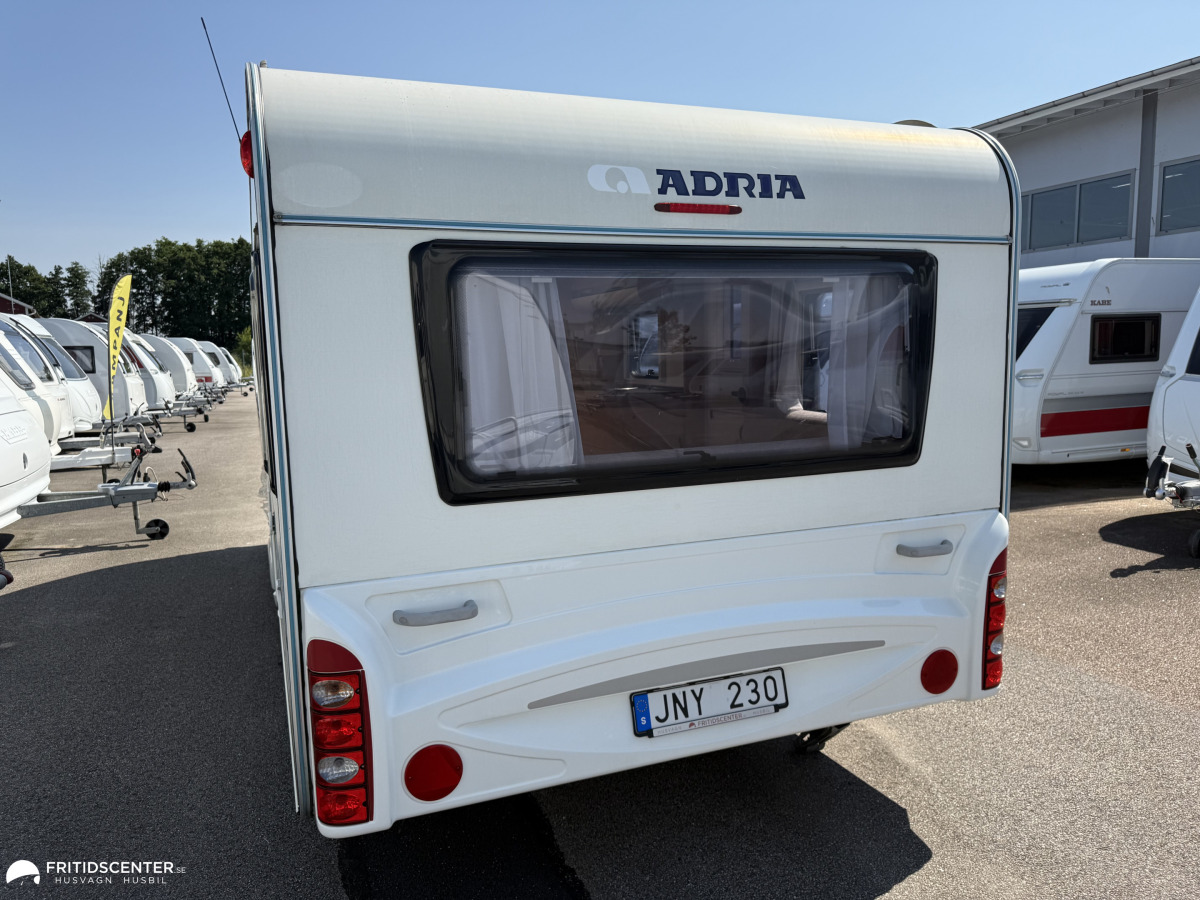Adria Adora 563 PU *Alde Värme / Queensbed*, bild 24 av 25