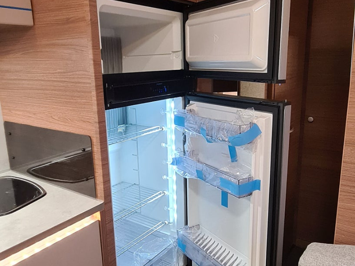 Knaus 500 KD Sport, bild 10 av 14