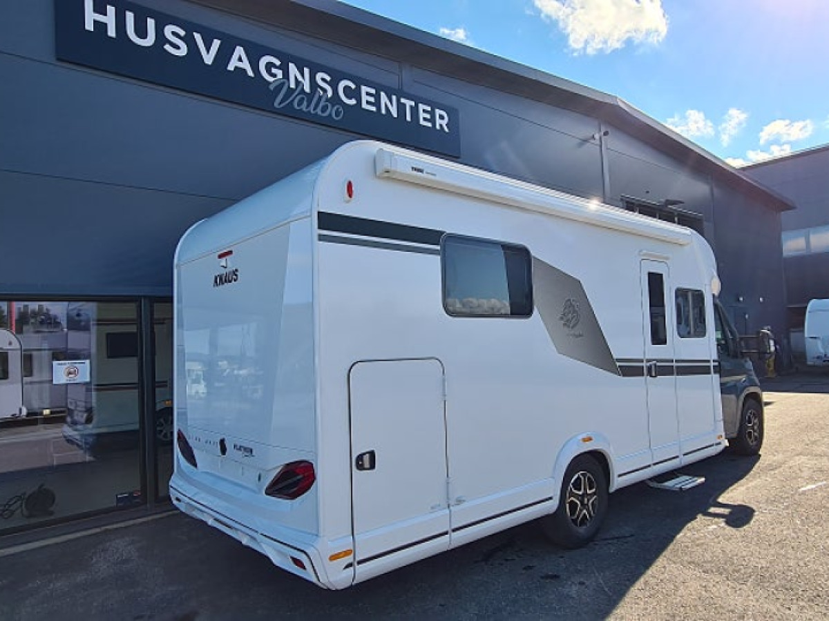 Knaus 700 DX Live Wave Dieselvärme Backkamera, bild 2 av 16