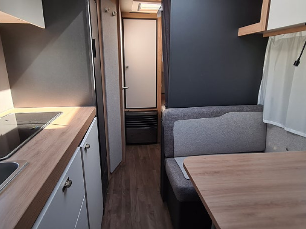 Knaus 500 KD Sport Våningssäng Golvvärme, bild 7 av 10