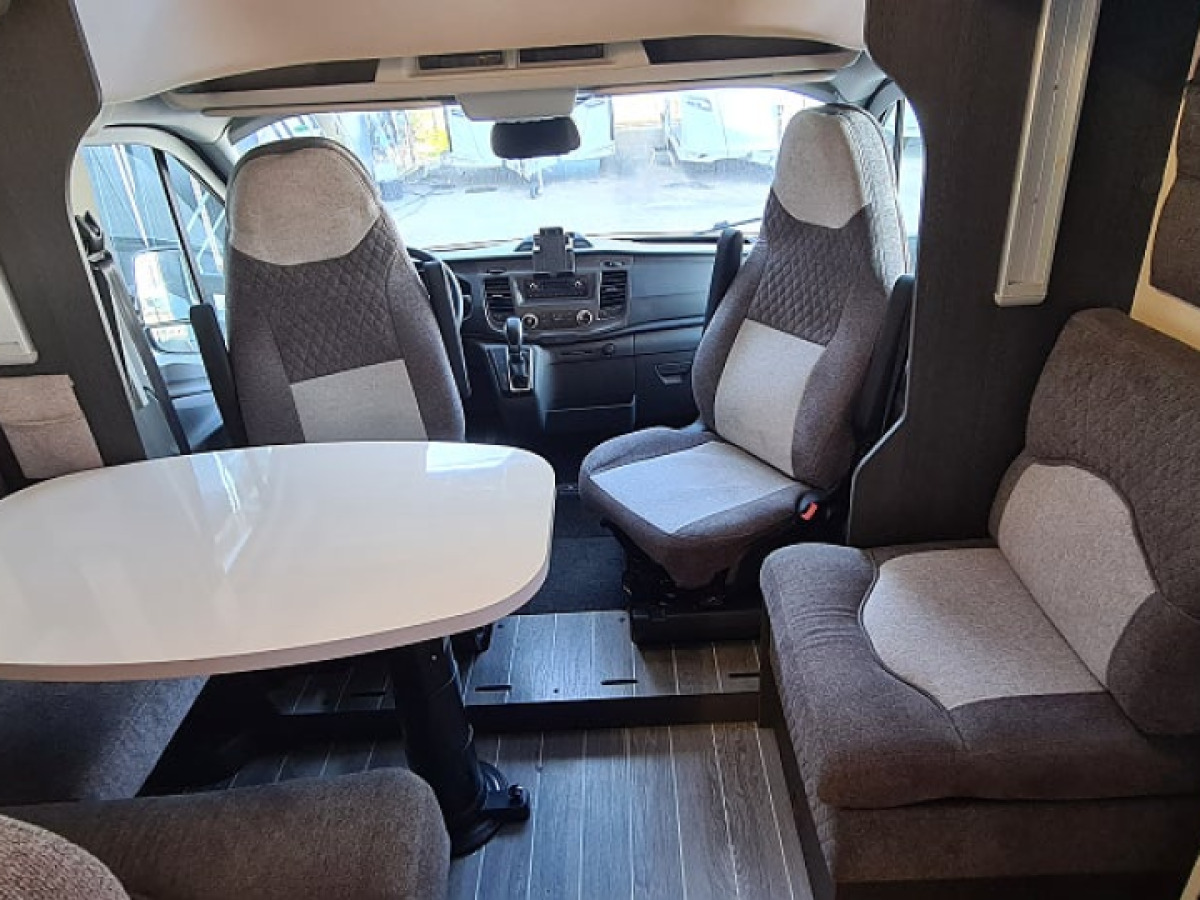 Ci 65 XT Magis Ford Solceller Taksäng SUPER DEAL, bild 5 av 12