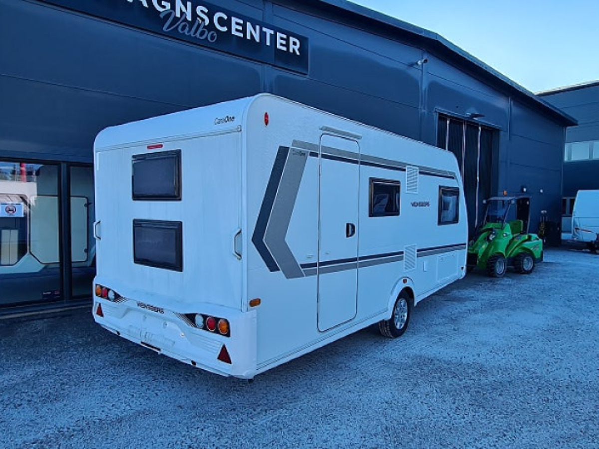 Weinsberg 480 QDK CaraOne Våningssäng Golvvärme, bild 2 av 8