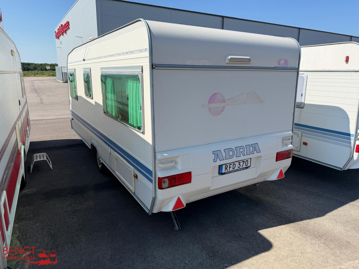 Adria UNICA B 502 UP, bild 2 av 21