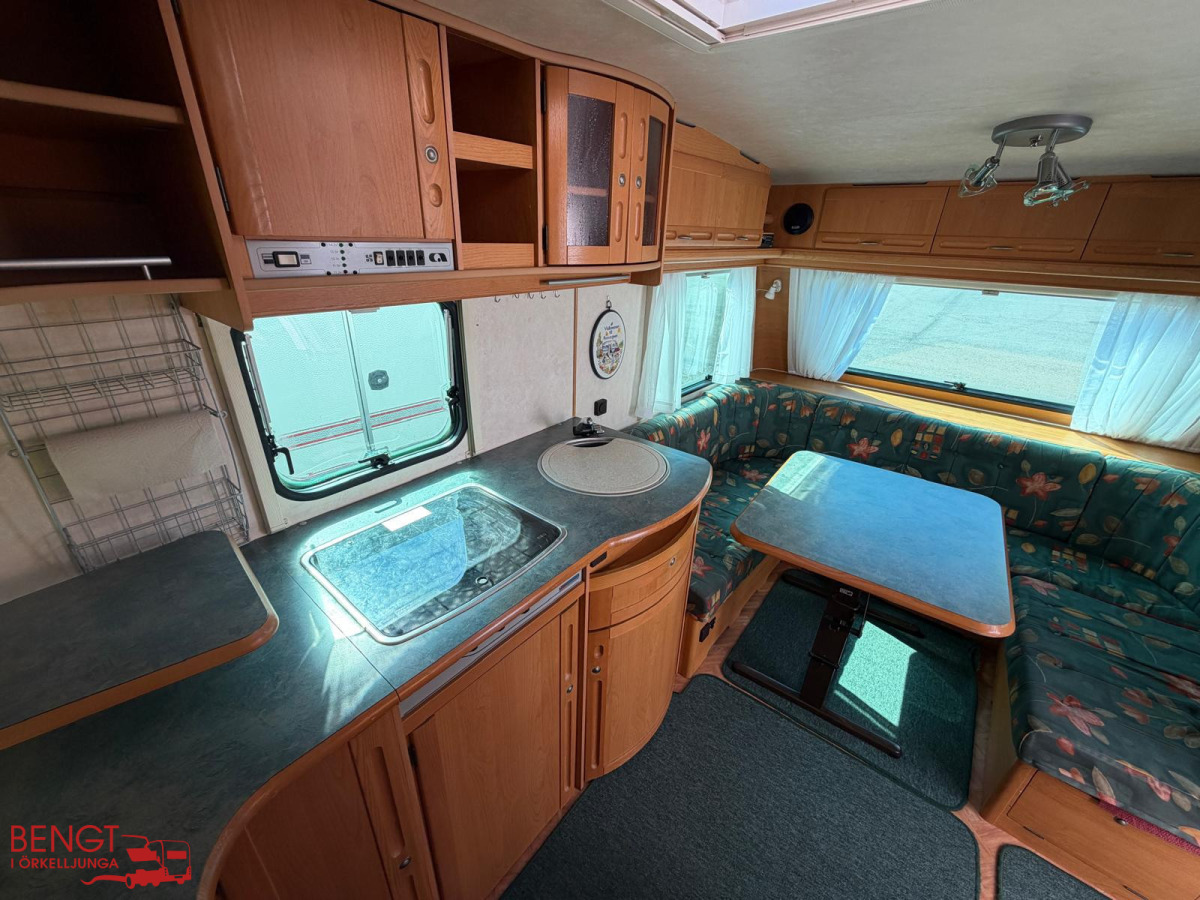 Adria UNICA B 502 UP, bild 8 av 21