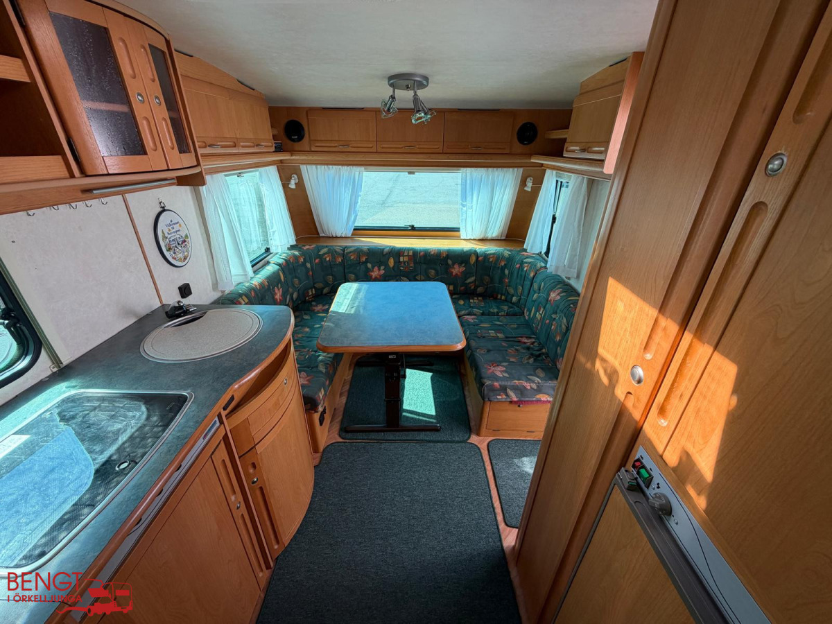 Adria UNICA B 502 UP, bild 9 av 21