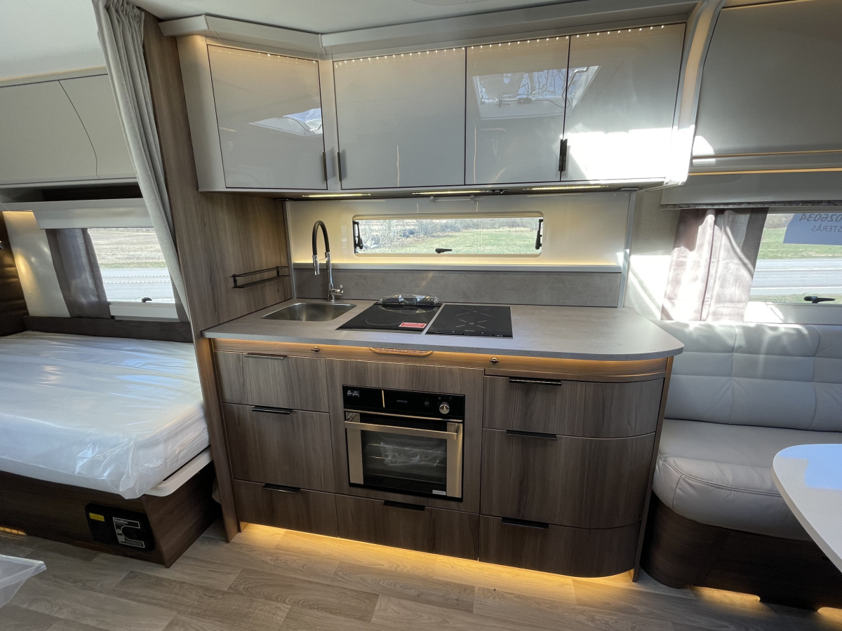 KABE IMPERIAL 630 TDL KS, bild 22 av 23