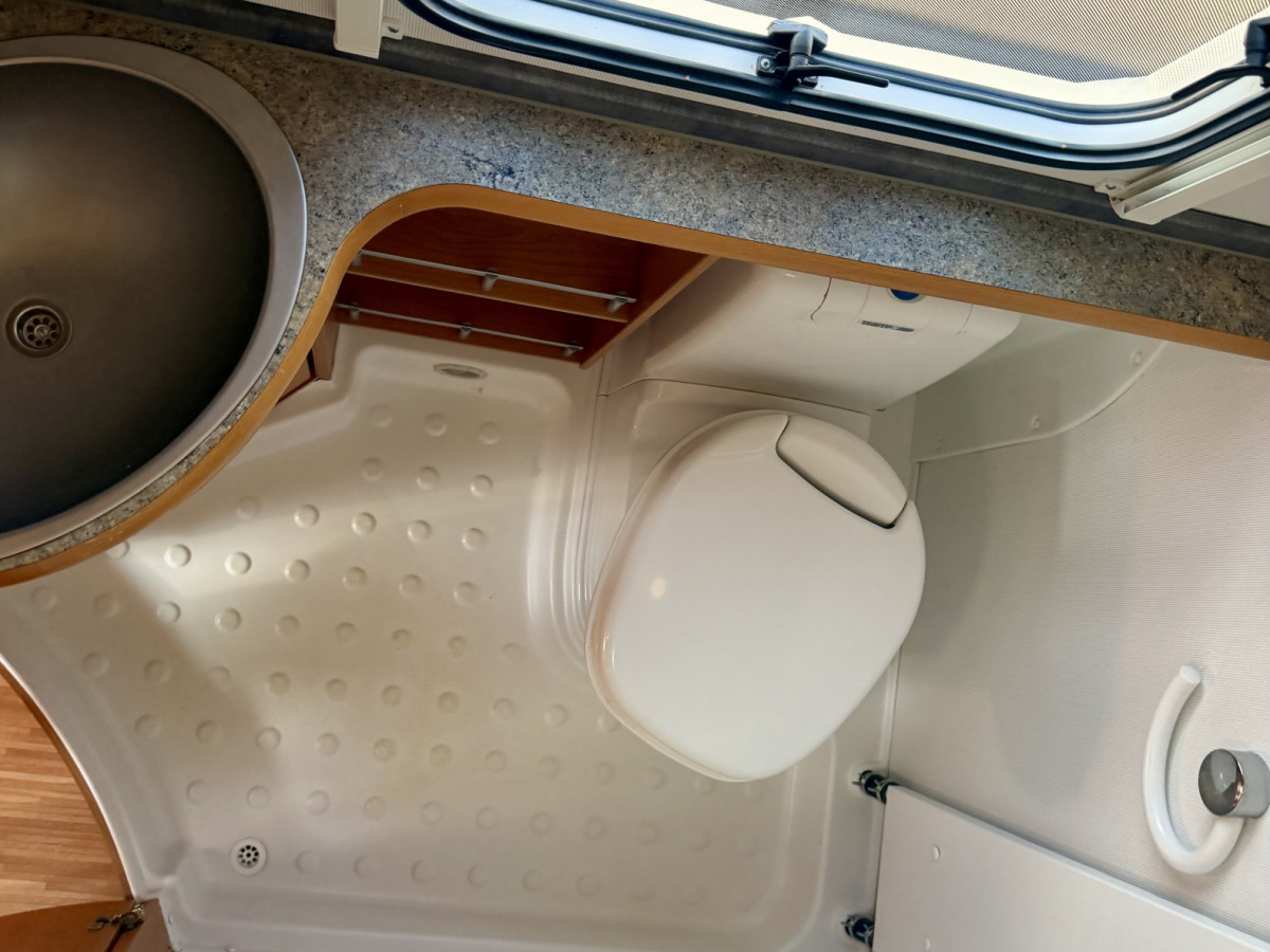 Knaus ROYALE 560, bild 22 av 22