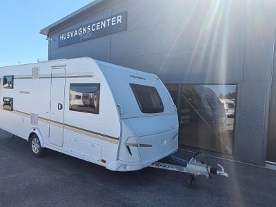 Weinsberg 550 UK Caraone solceller, tv-antenn, dubbla tv-hållare