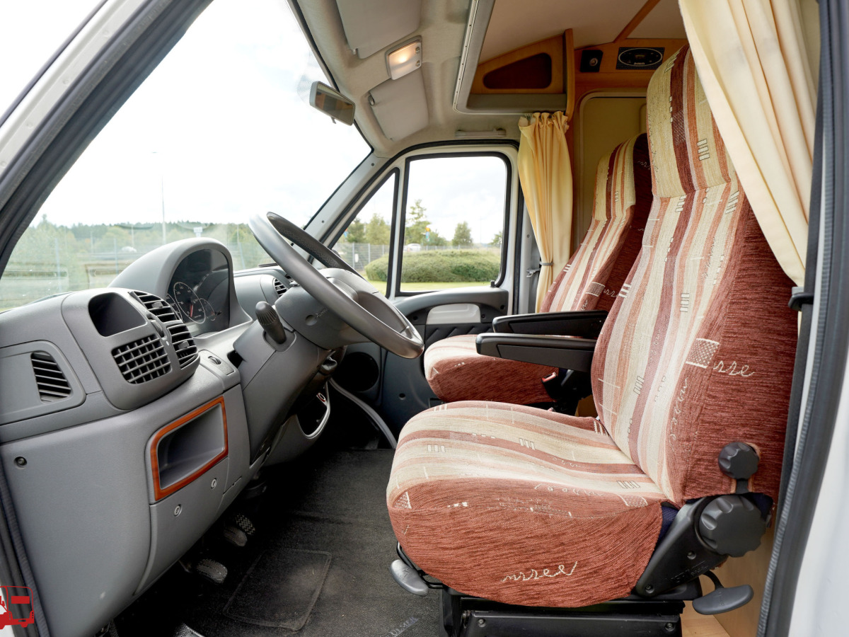 Dethleffs Globebus 3 Stor sittgrupp Under 6 meter, bild 12 av 31