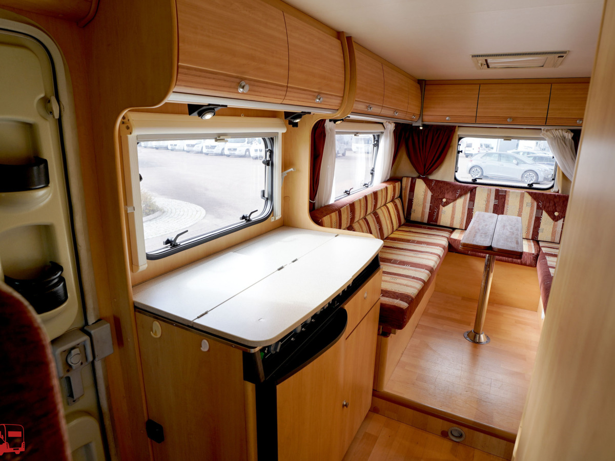 Dethleffs Globebus 3 Stor sittgrupp Under 6 meter, bild 15 av 31