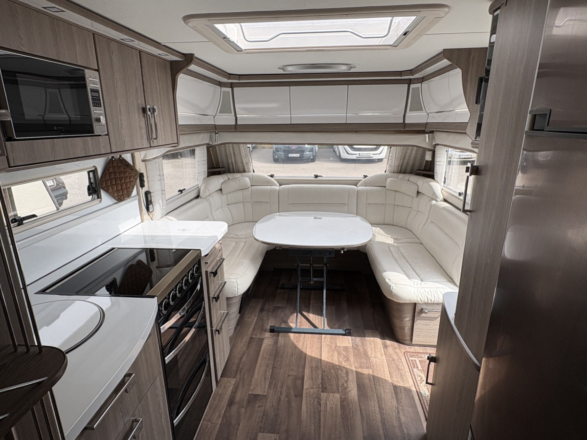 KABE ROYAL 630 GLE KS (Mover, queensbed)(LAGERRENSNING), bild 5 av 11