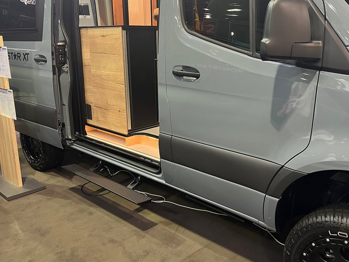 Pössl Roadstar XT 4X4 Mercedes 190hk Automat, bild 25 av 26