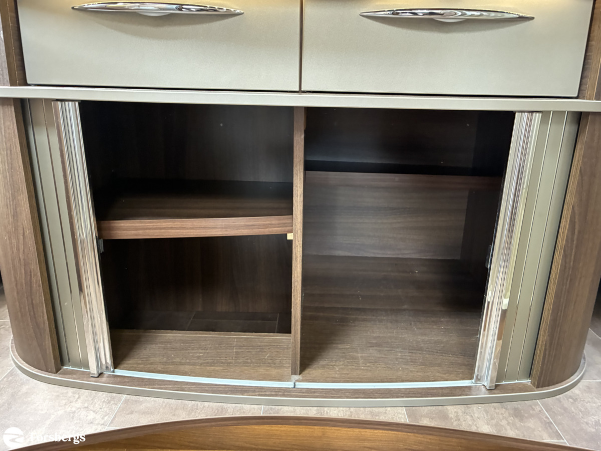 Bürstner I 800 Elegance / Automat, Kamkedja, AC, Drag, bild 15 av 35