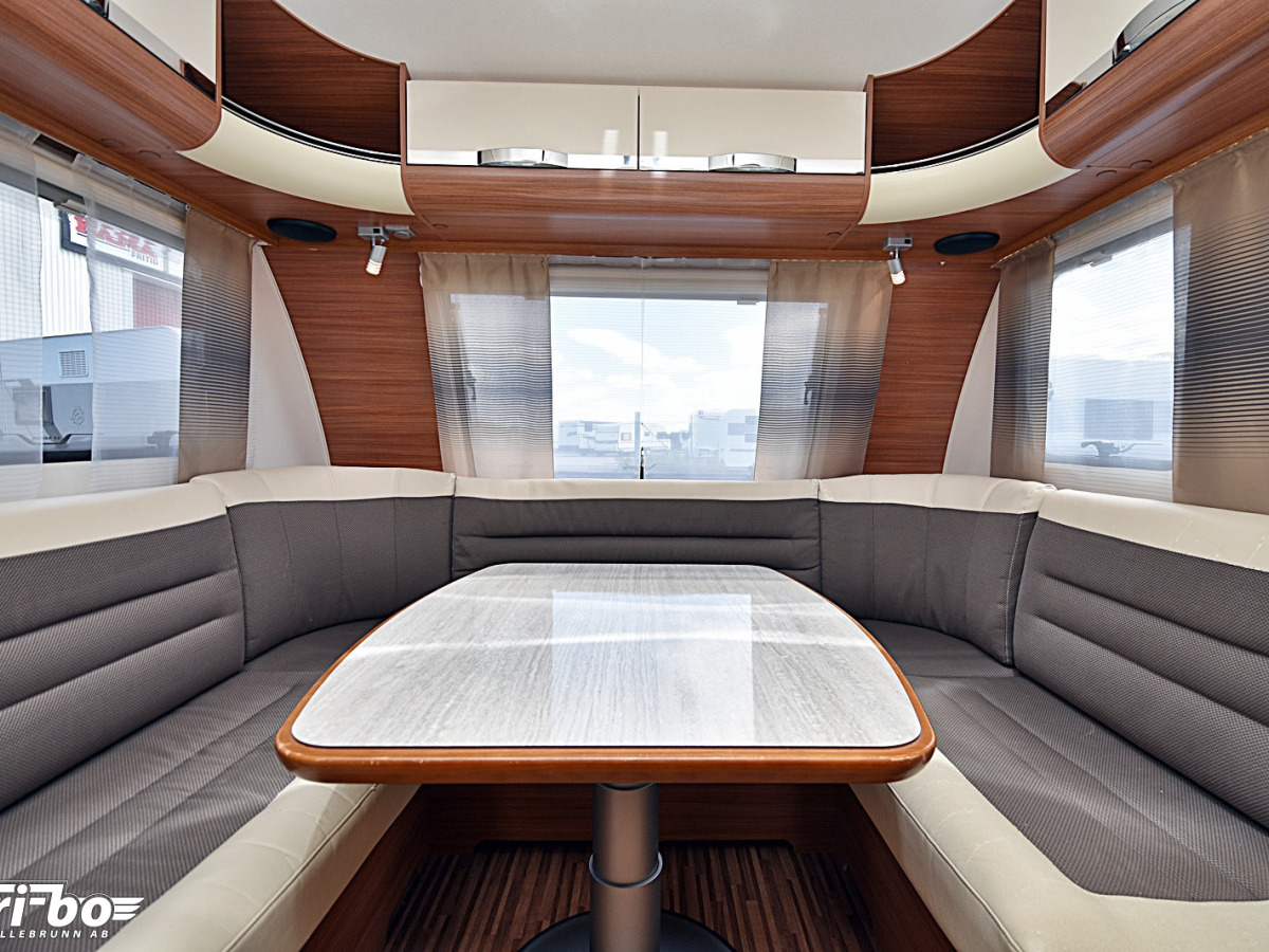 Adria 512 UP Adora, Dubbelbädd, bild 6 av 24