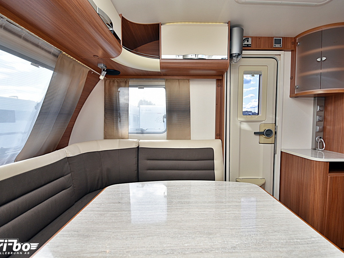 Adria 512 UP Adora, Dubbelbädd, bild 7 av 24