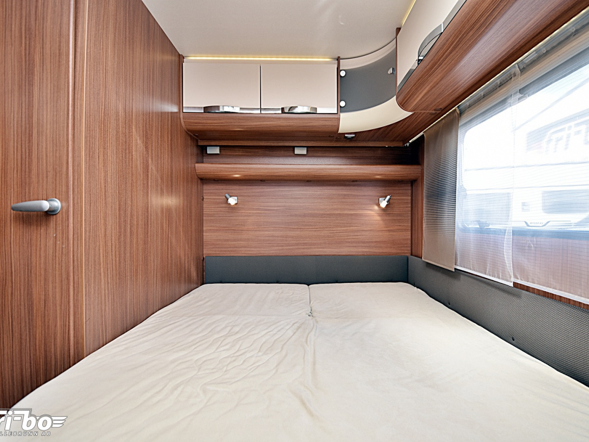 Adria 512 UP Adora, Dubbelbädd, bild 14 av 24