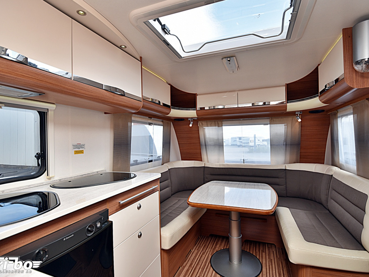 Adria 512 UP Adora, Dubbelbädd, bild 18 av 24