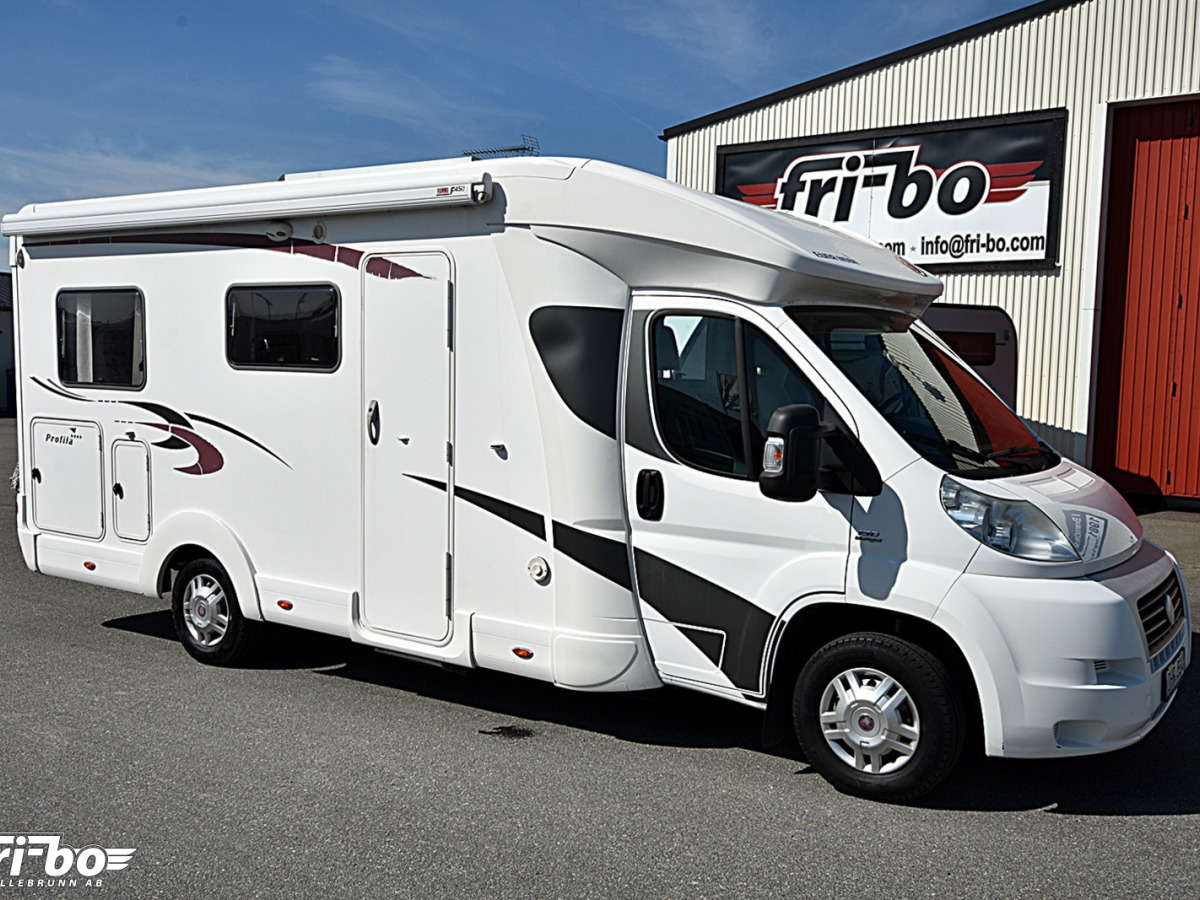 Eura Mobil 680 QB Profila Queenbed, bild 2 av 27