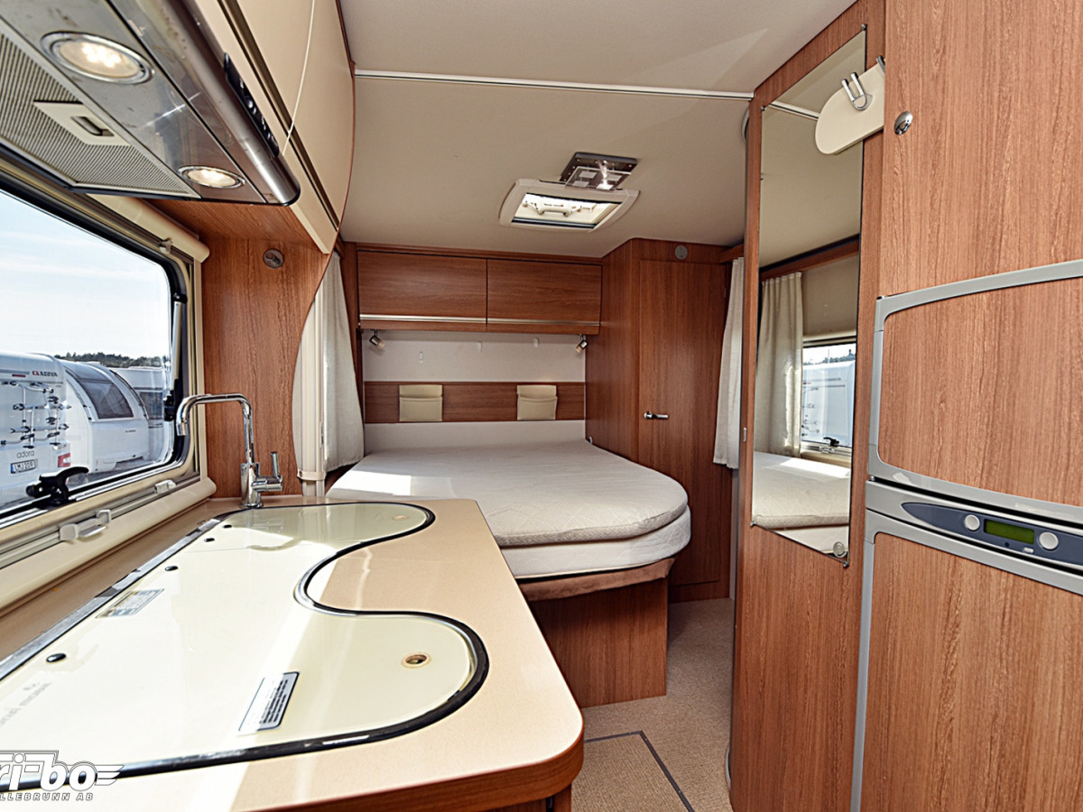 Eura Mobil 680 QB Profila Queenbed, bild 11 av 27