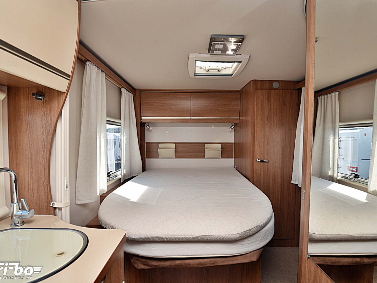 Eura Mobil 680 QB Profila Queenbed, bild 12 av 27