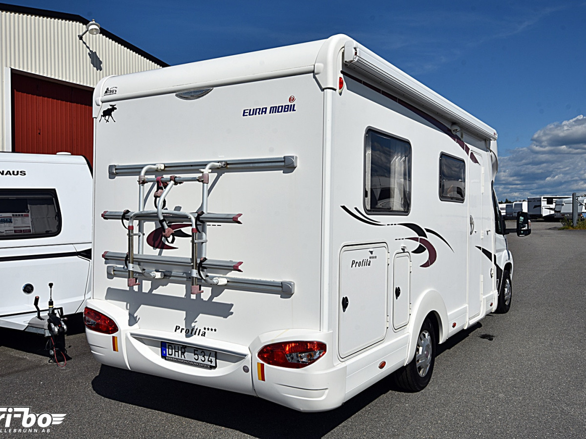 Eura Mobil 680 QB Profila Queenbed, bild 25 av 27