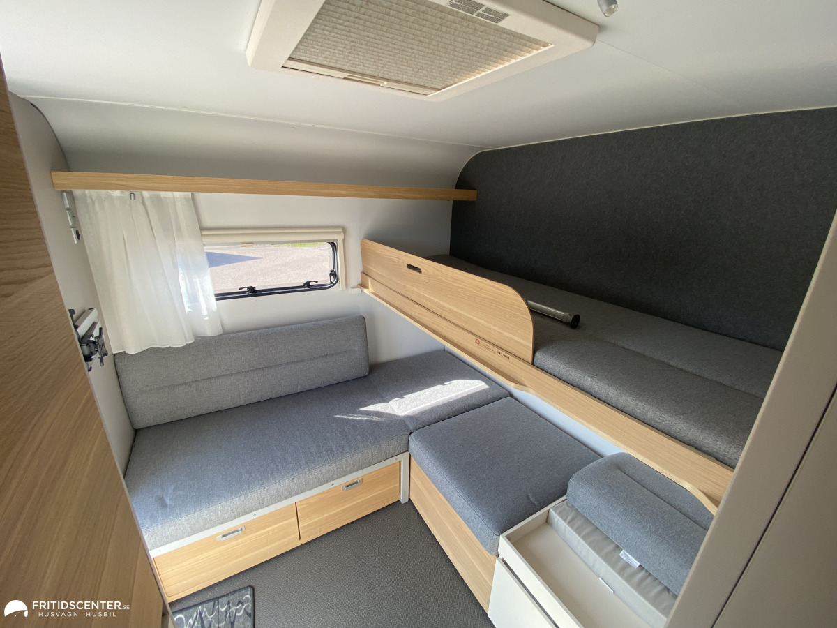 Adria Adora 673 PK *Barnkammare / Alde*, bild 13 av 18