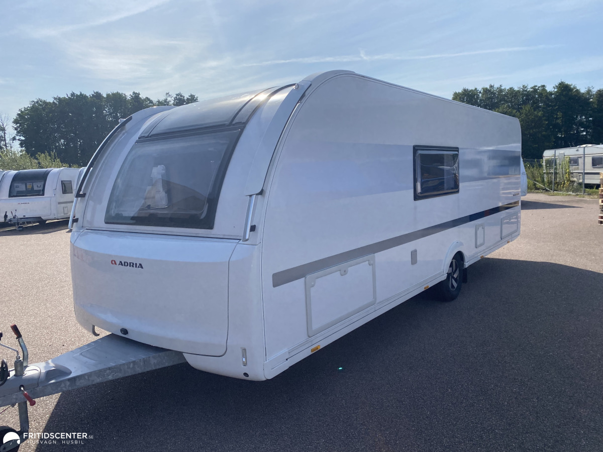 Adria Adora 673 PK *Barnkammare / Alde*, bild 2 av 18