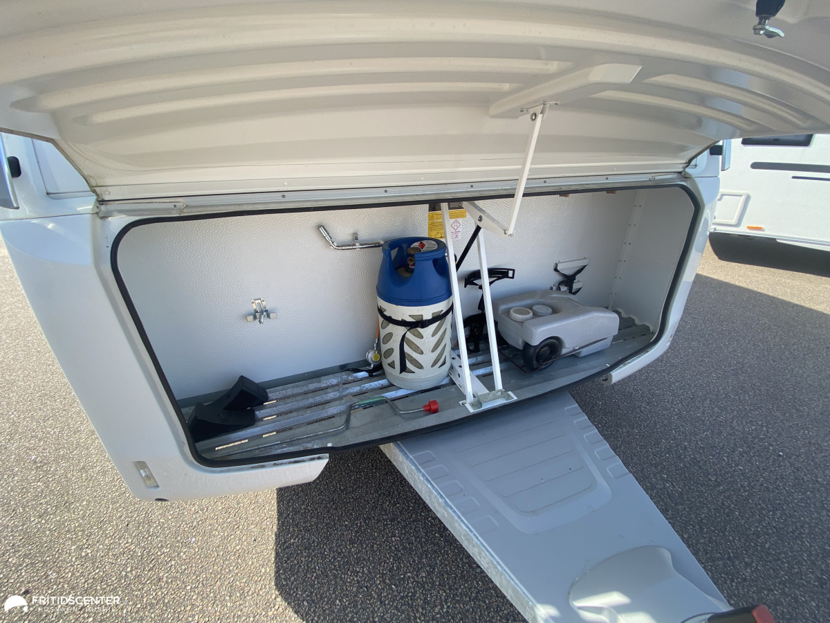 Adria Adora 673 PK *Barnkammare / Alde*, bild 16 av 18