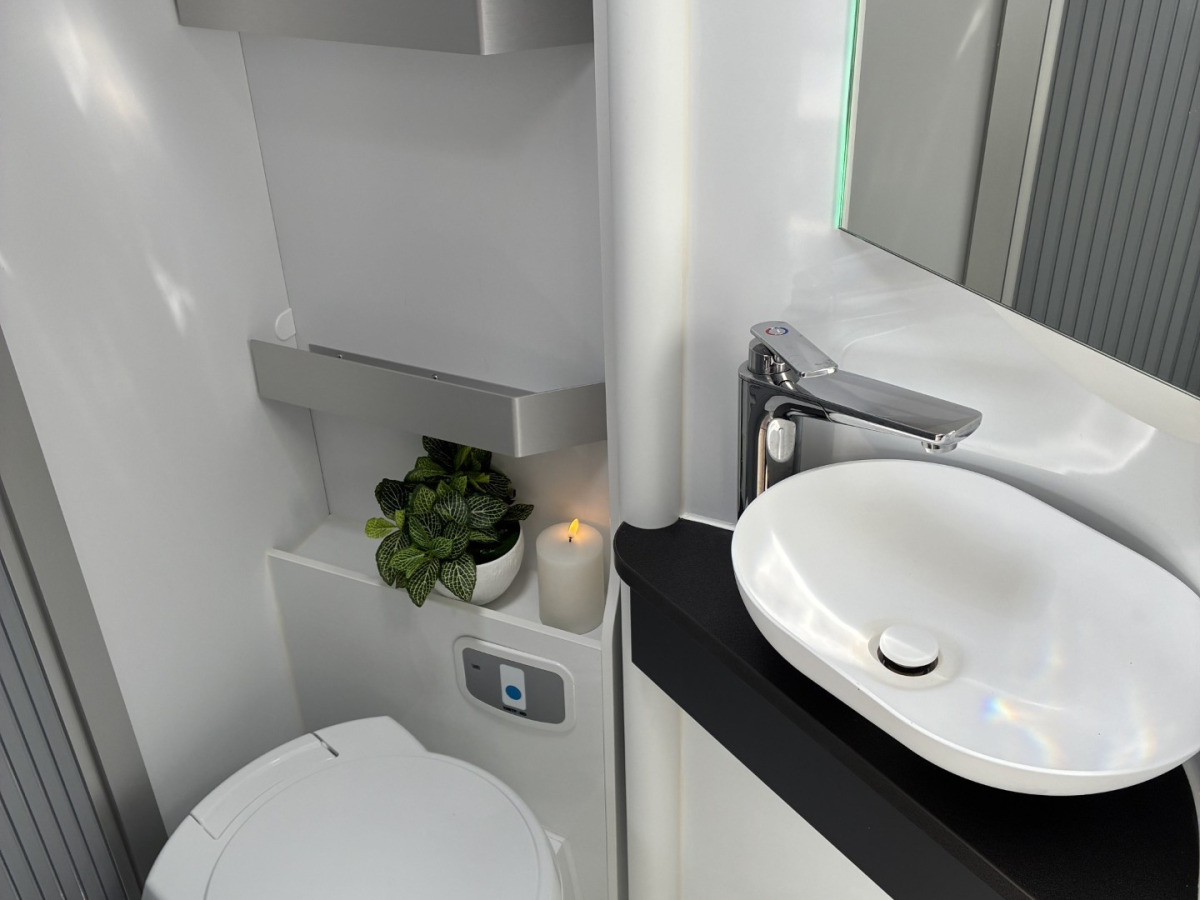 Adria COMPACT SUPREME DL, bild 13 av 19