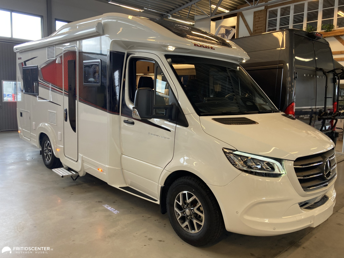 KABE Novum Compact 720 LXL / 3500 kg B -körkort, bild 1 av 18