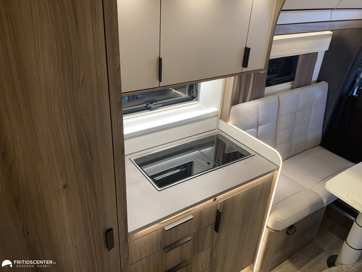 KABE Novum Compact 720 LXL / 3500 kg B -körkort, bild 9 av 18
