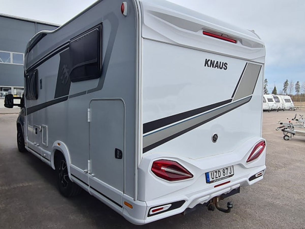 Knaus 650 MEG Sky wave automat långbädd Alde, bild 4 av 18
