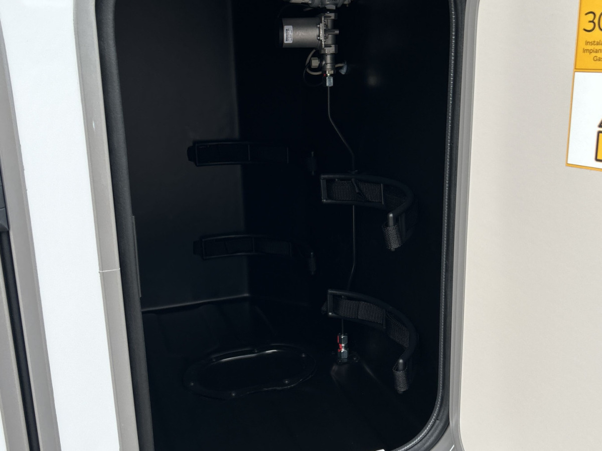 Bürstner Signature / SFT 7.1 (drop-down), bild 9 av 31