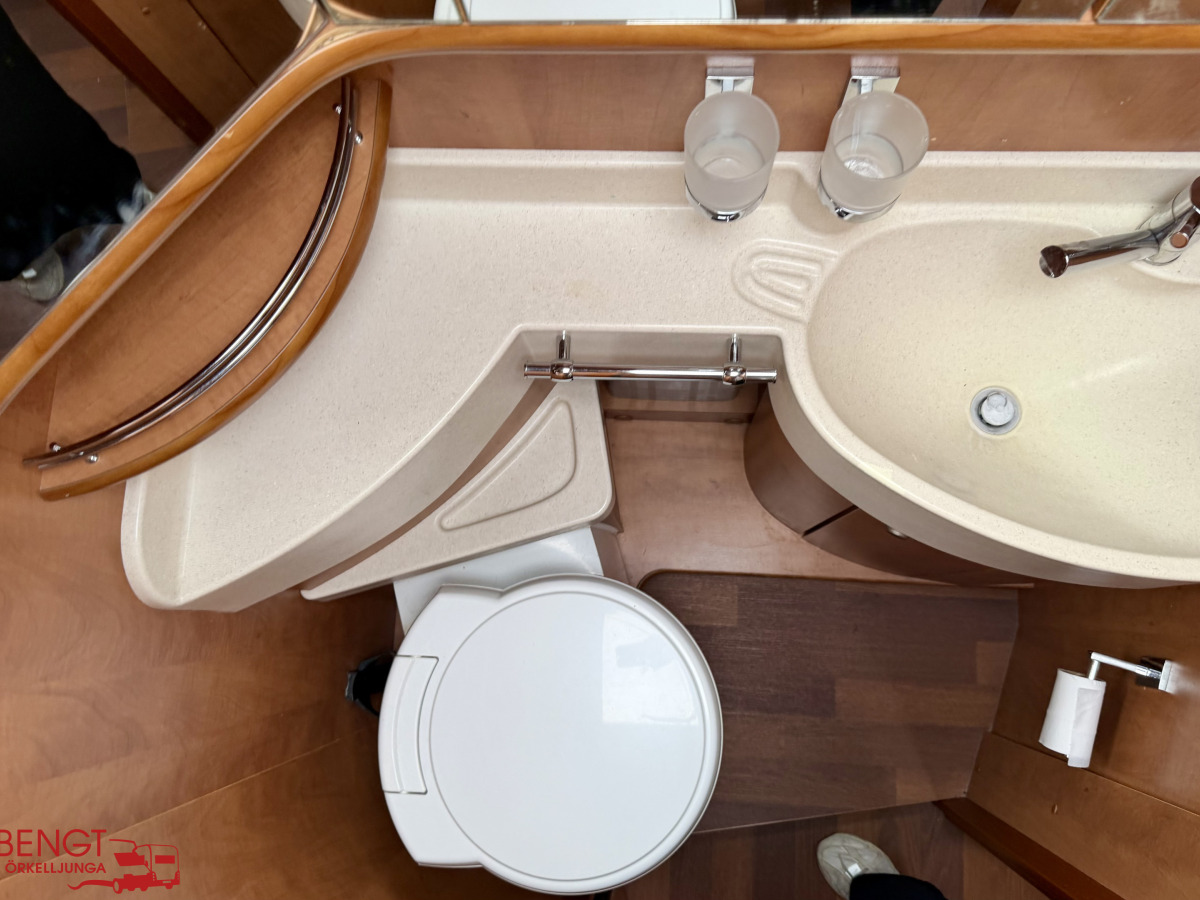 Carthago CHIC C-line I 5.8 Q XL, bild 21 av 24