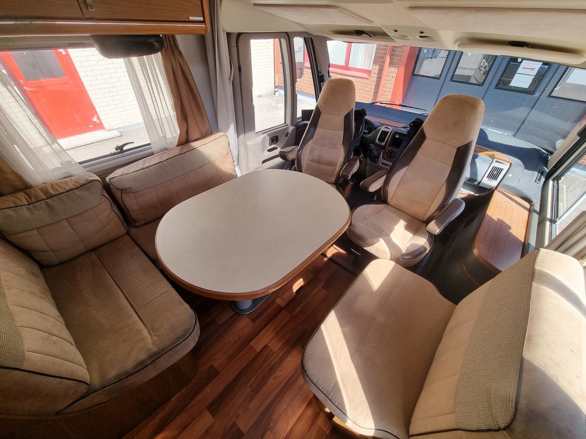 Hymer B614 SL LANG, bild 10 av 10