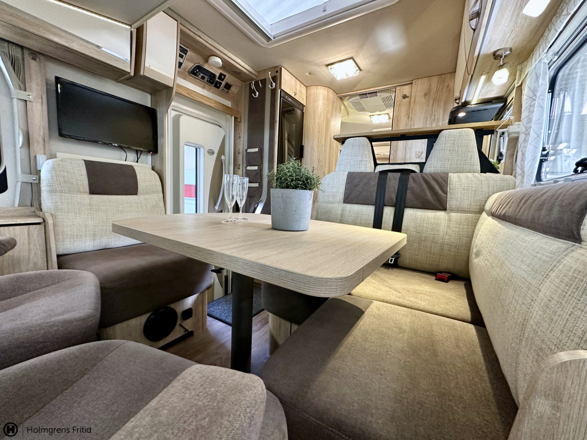 Eura Mobil IL 720 QB ALDE, bild 8 av 18