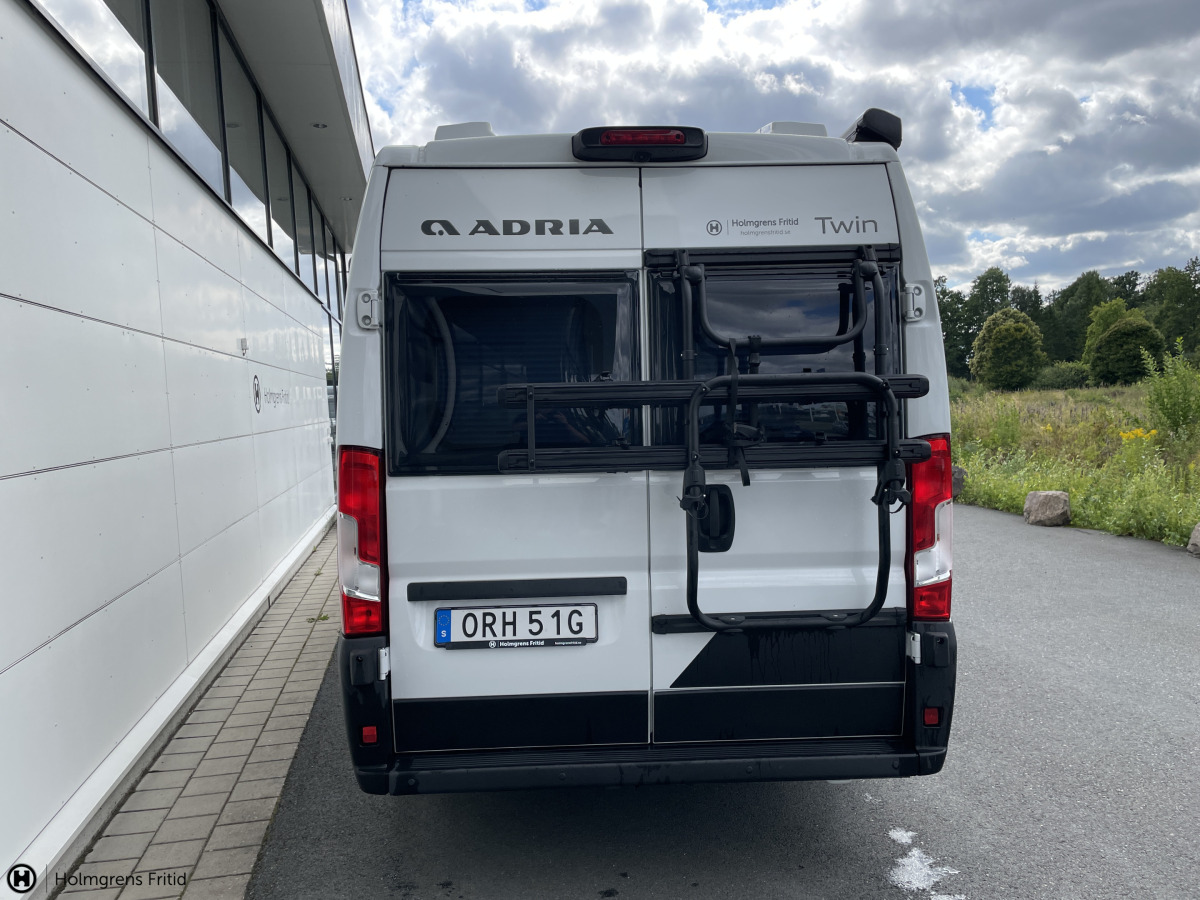 Adria TWIN 640 SGX Pop up, bild 2 av 9