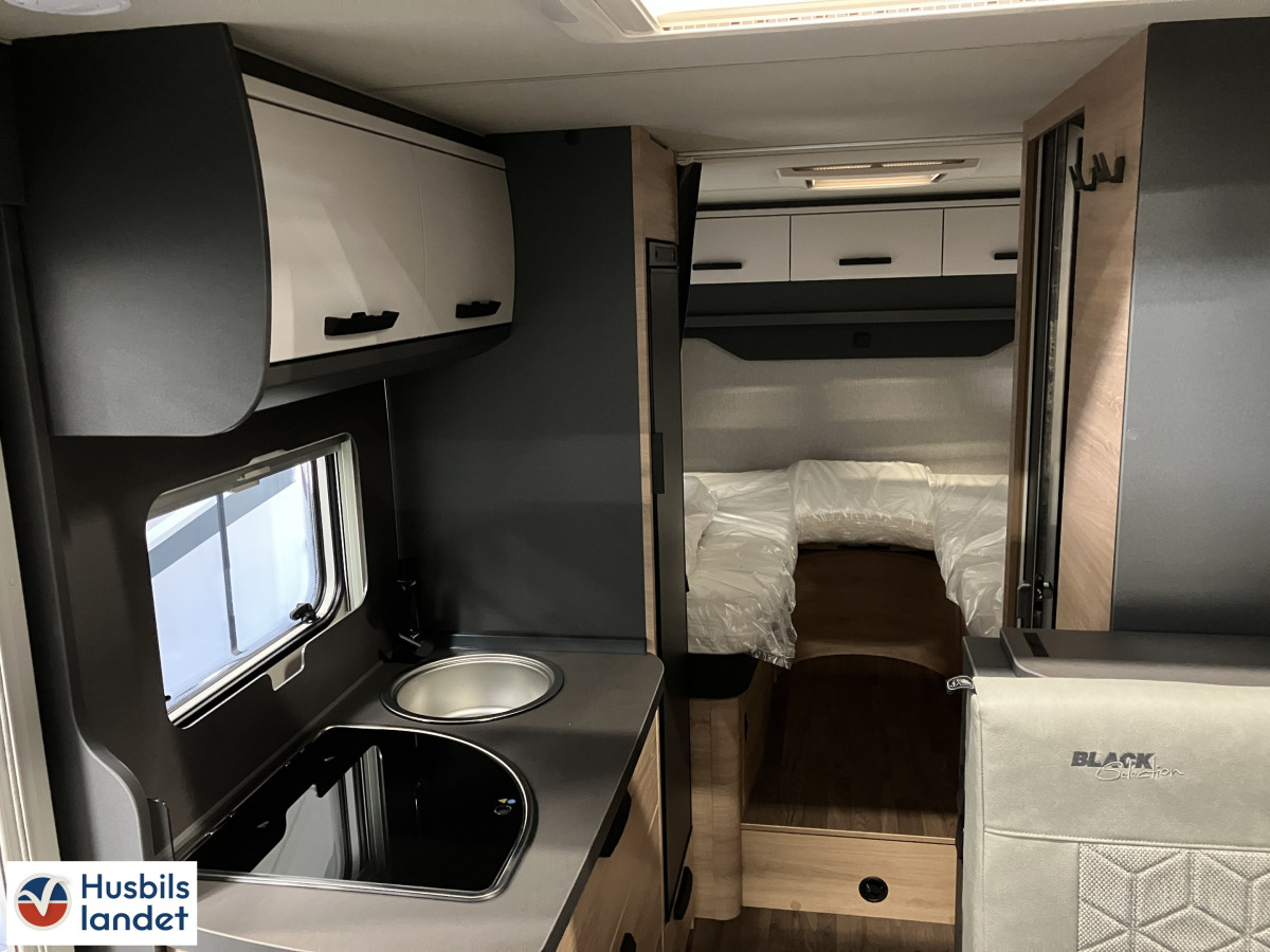 Knaus Live TI 650 MEG Black Selection/Veckans husbil, bild 7 av 13