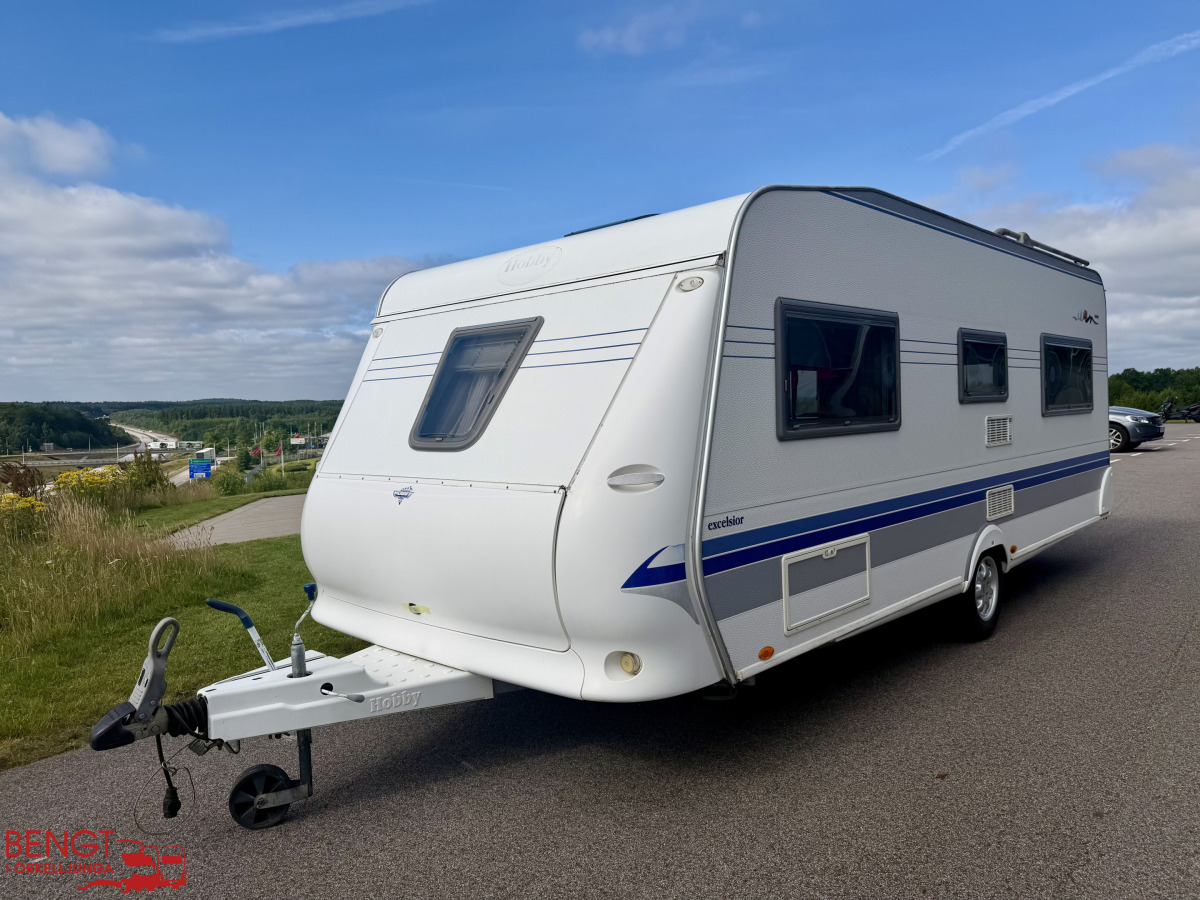 Hobby 560 UFe Excelsior Förtält, bild 7 av 26